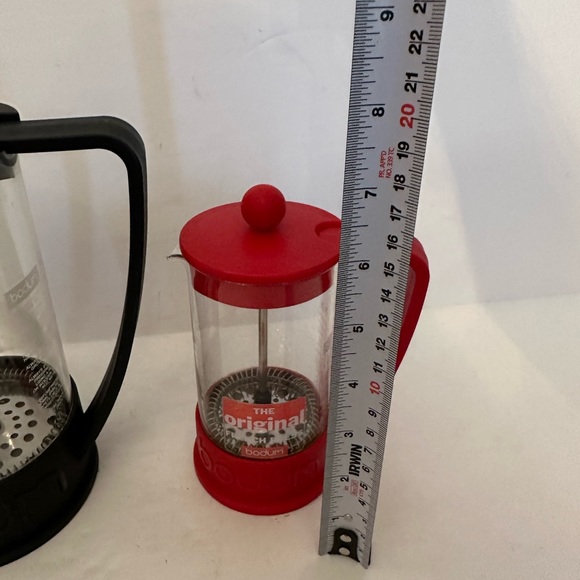 Set of 2 gently used body French coffee presses one full size one mini - Picture 5 of 11